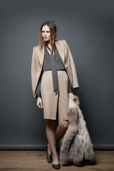 Look 12